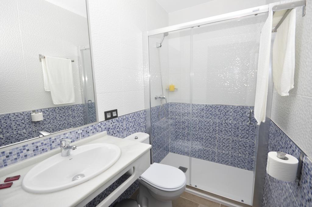 Hostal Maria Jose Conil de la Frontera Kültér fotó