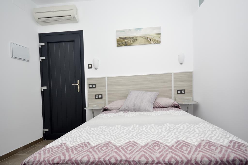 Hostal Maria Jose Conil de la Frontera Kültér fotó